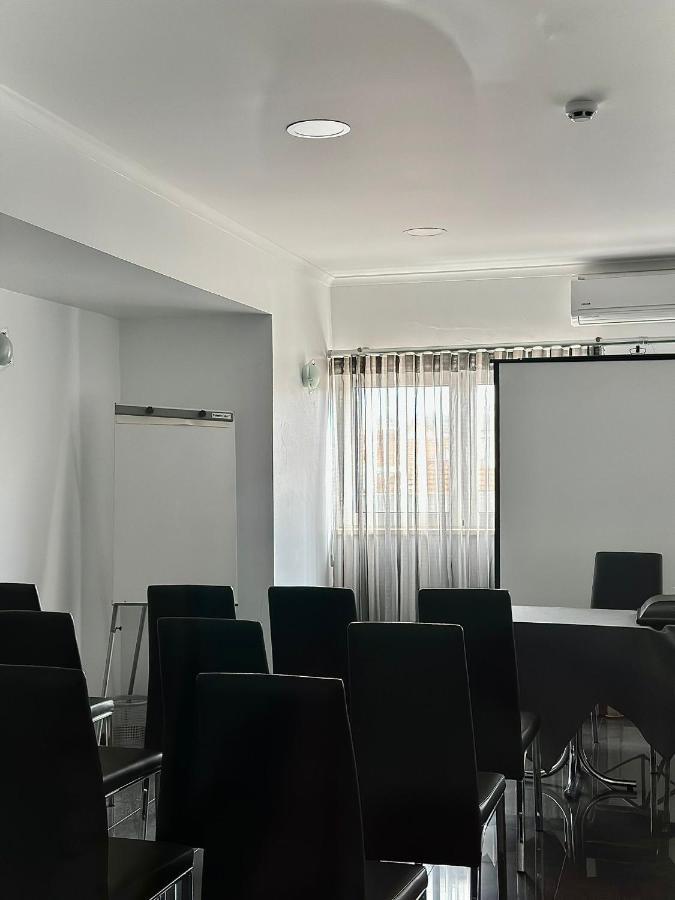 Be One Hotel Caldas Da Rainha - By Mhmb Hospitality Dış mekan fotoğraf