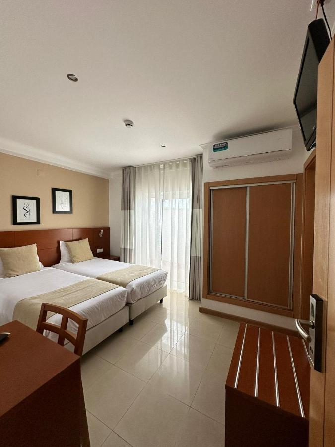 Be One Hotel Caldas Da Rainha - By Mhmb Hospitality Dış mekan fotoğraf